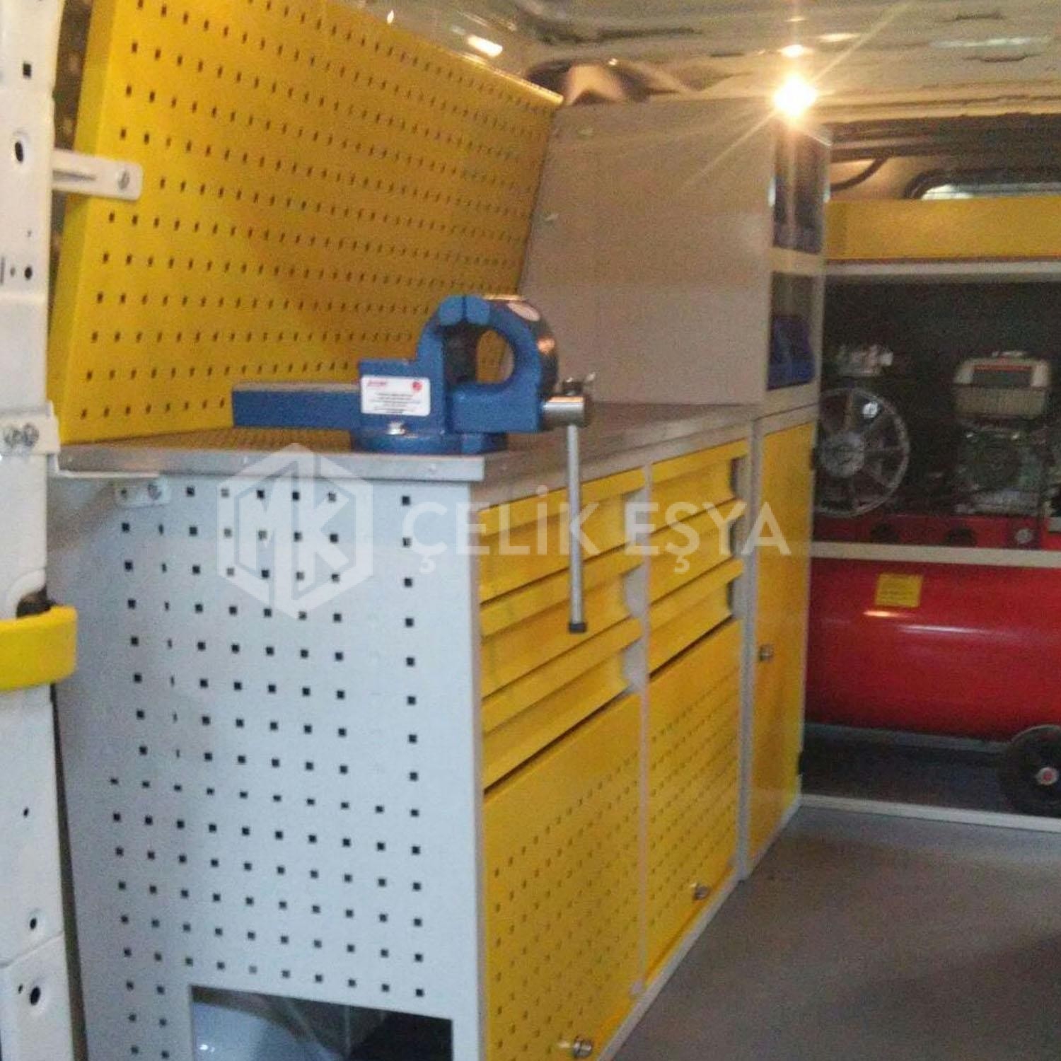 Volkswagen Transporter Araç İçi Dolap Sistemleri MK-413 Volkswagen Transporter Araç İçi Dolap Sistemleri MK-413